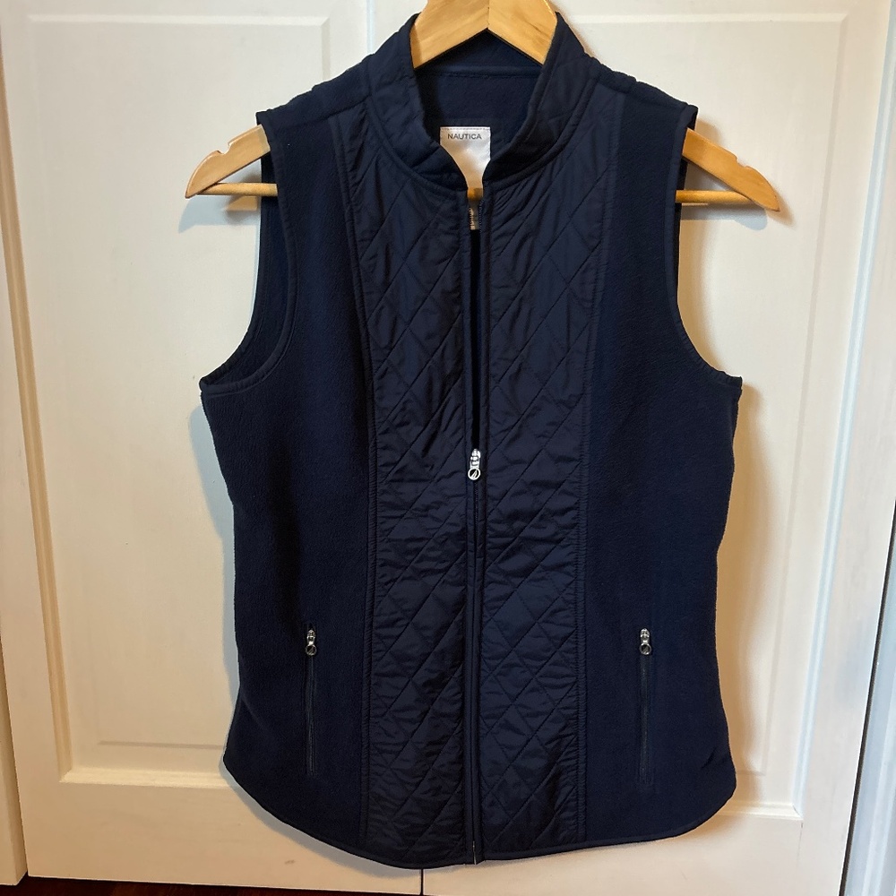Nautica navy fleece vest - size S